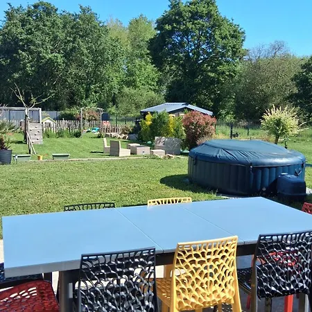 Maison 170m2 Entre Et Campagne Casa de Férias Changé